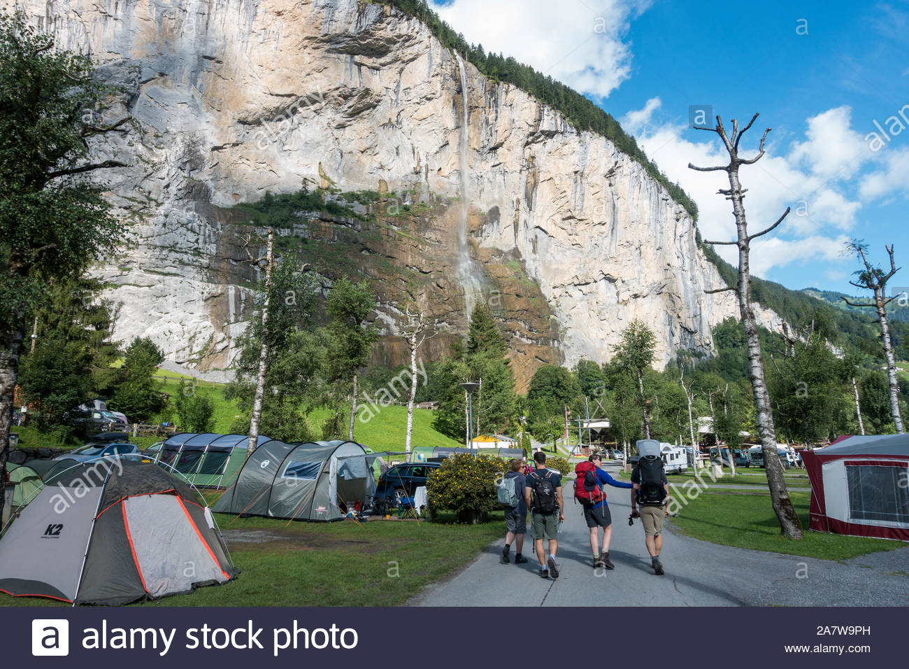 Waterfall Camping High Resolution Stock Photography And Images Alamy