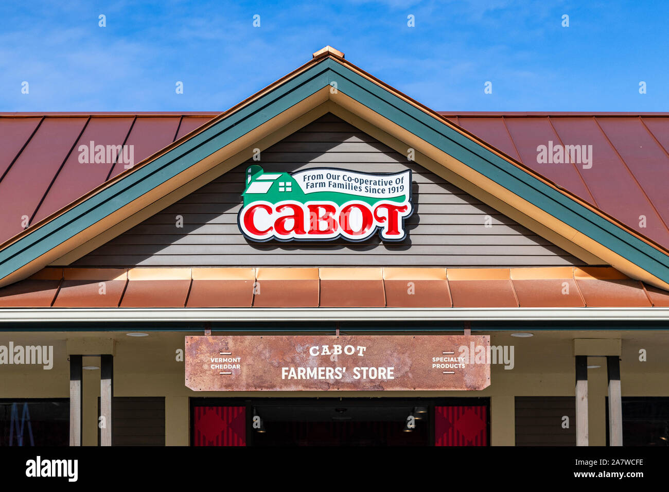 Co operative farm hires stock photography and images Alamy