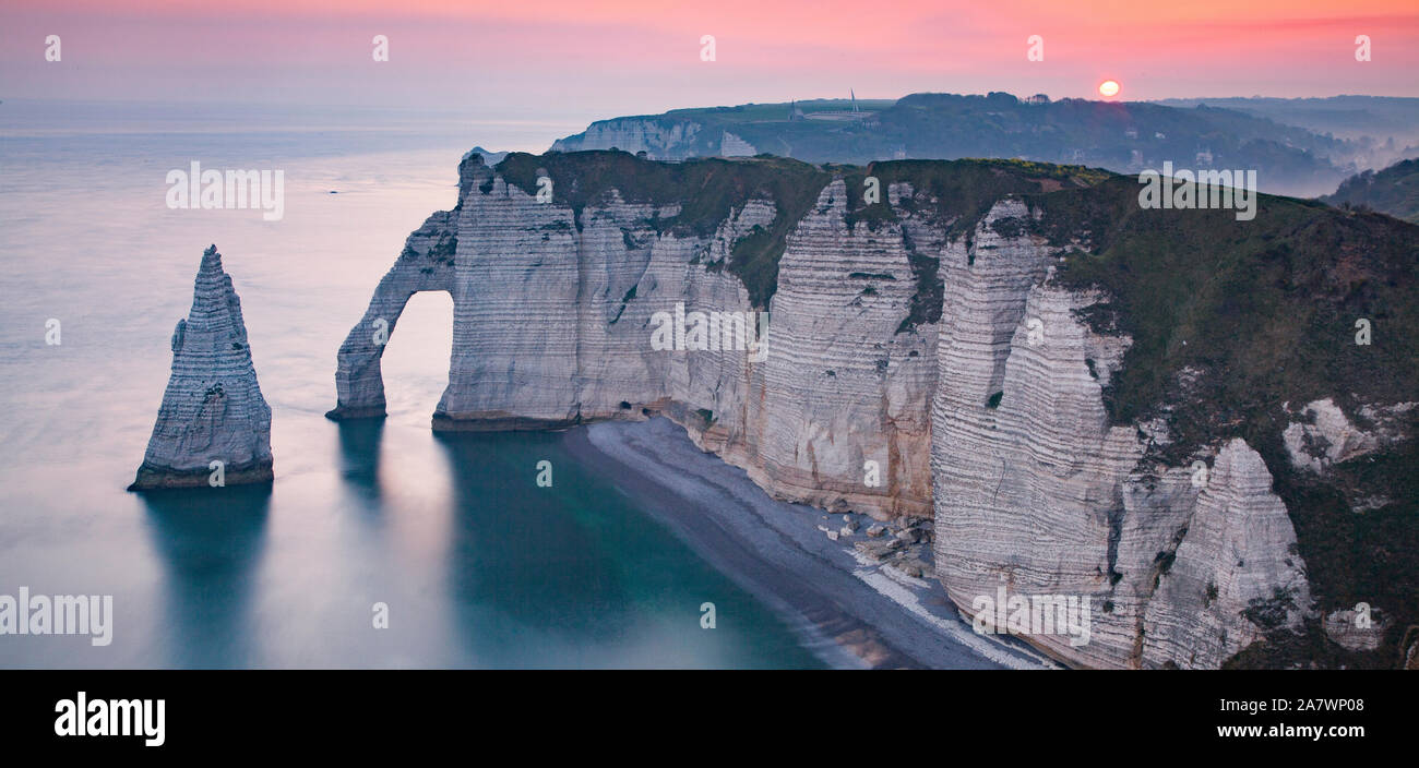 coastal landscape along the Falaise d'Aval the famous white cliffs of ...