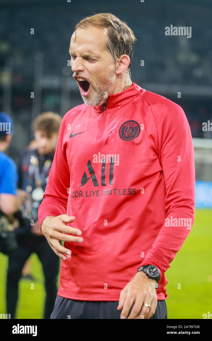 Head coach Thomas Tuchel of Paris Saint-Germain reacts during the award  ceremony after his team defeated Stade Rennais to win The Trophee des  Champion Stock Photo - Alamy