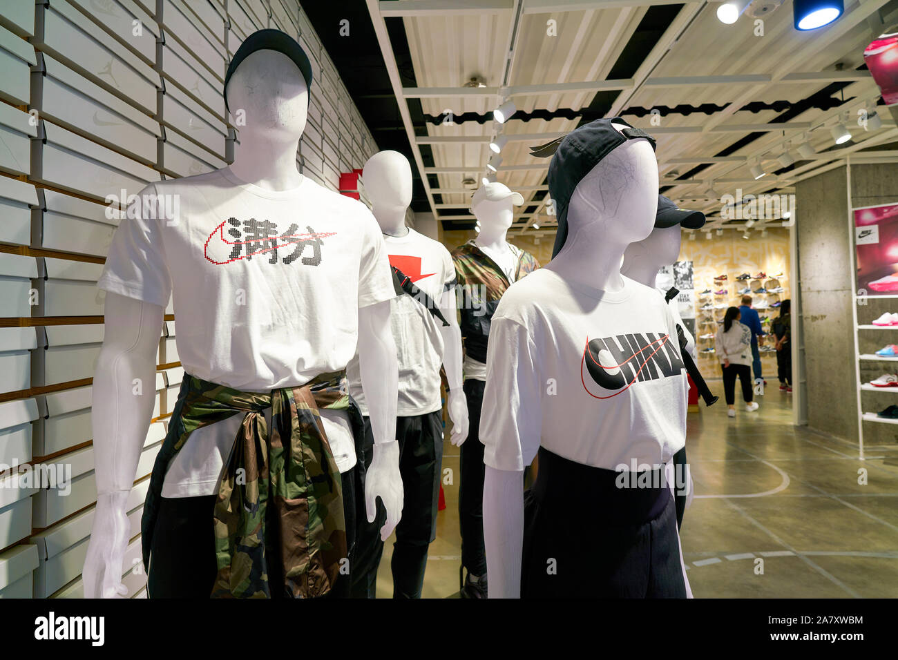 CHINA - CIRCA 2019: mannequins on display at Nike store in Shenzhen Stock Photo - Alamy