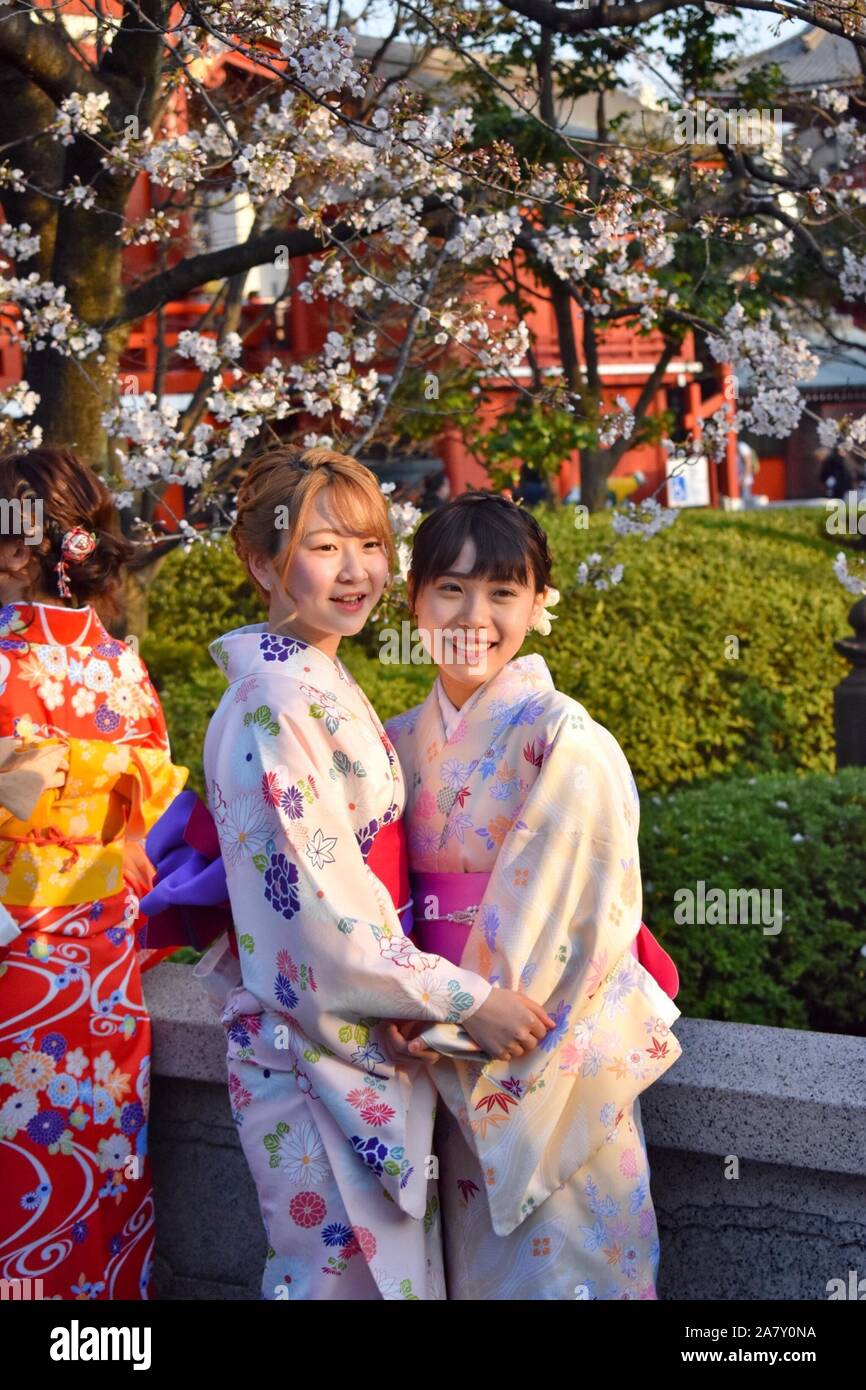 Japanese Girls Dressed Like Geishas Are Taking Photo For Social Media By Sensó Ji Temple Tokyo