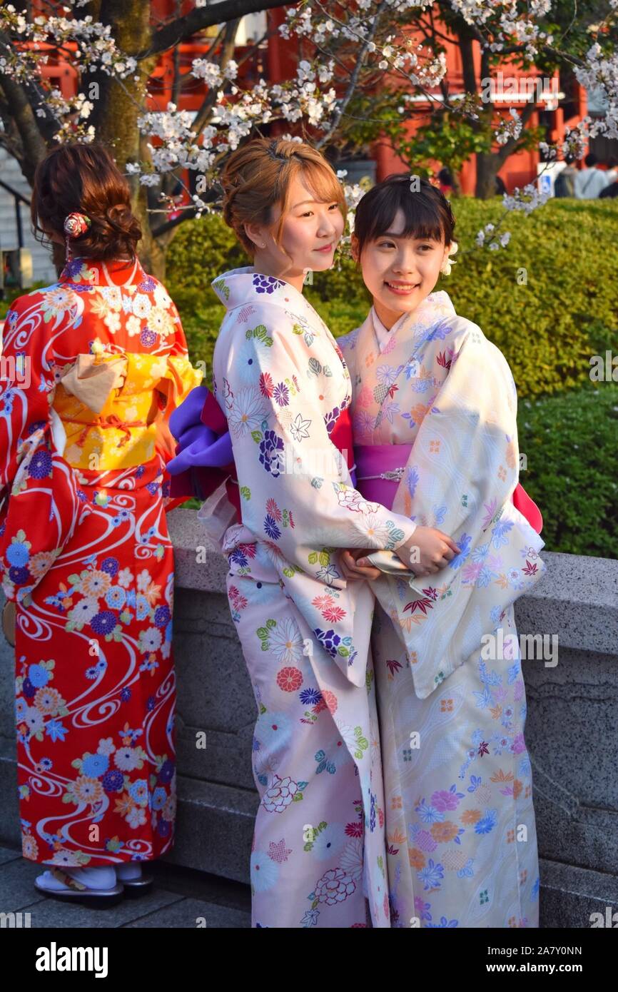 Japanese Girls Dressed Like Geishas Are Taking Photo For Social Media By Sensó Ji Temple Tokyo