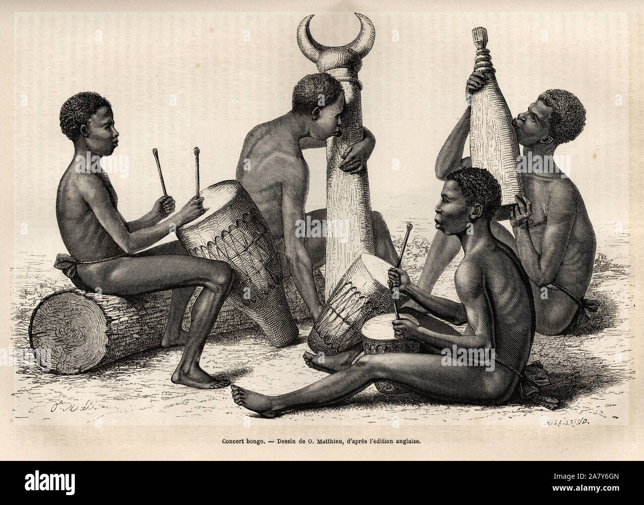 Un concert bongo, possedant une large variete d'instrument de musique, ici, quatre jeunes gens executent un quatuor a de trompes ( creusees dans la ti Stock Photo