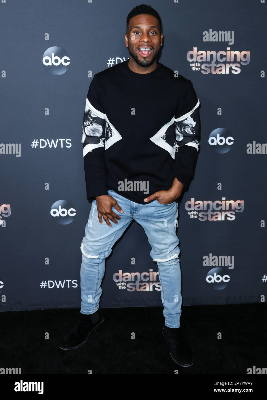 Los Angeles, United States. 04th Nov, 2019. LOS ANGELES, CALIFORNIA, USA - NOVEMBER 03: Kel Mitchell arrives at ABC's 'Dancing With The Stars' Season 28 Top Six Finalists Party held at Dominique Ansel at The Grove on November 4, 2019 in Los Angeles, California, United States. (Photo by Xavier Collin/Image Press Agency) Credit: Image Press Agency/Alamy Live News Stock Photo