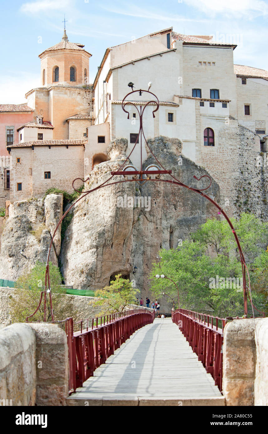Cuenca Old Town approached by the foot bridge Stock Photo - Alamy