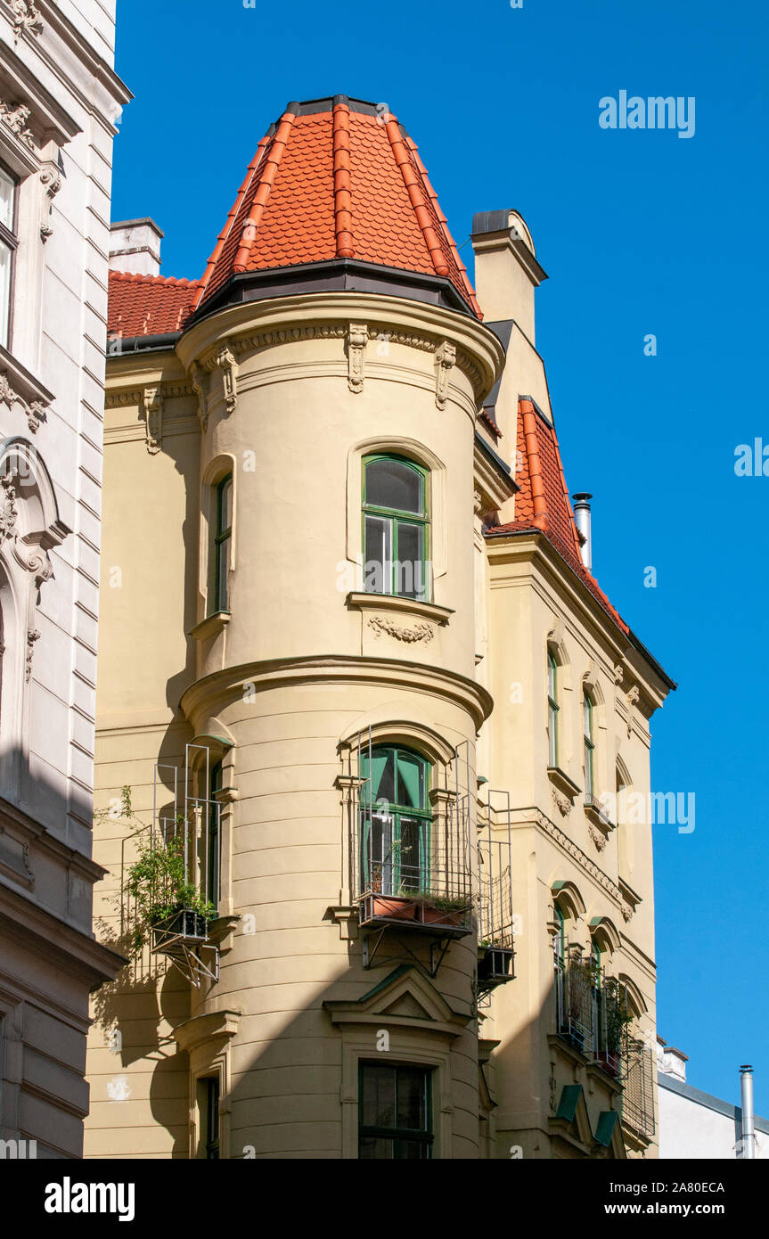 Architectural details on the facade of a building in the historic 7th district of Vienna, Austria Stock Photo
