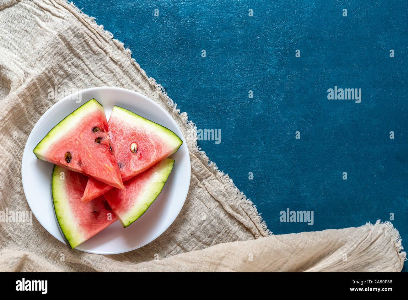 Triangular cloth hi-res stock photography and images - Alamy