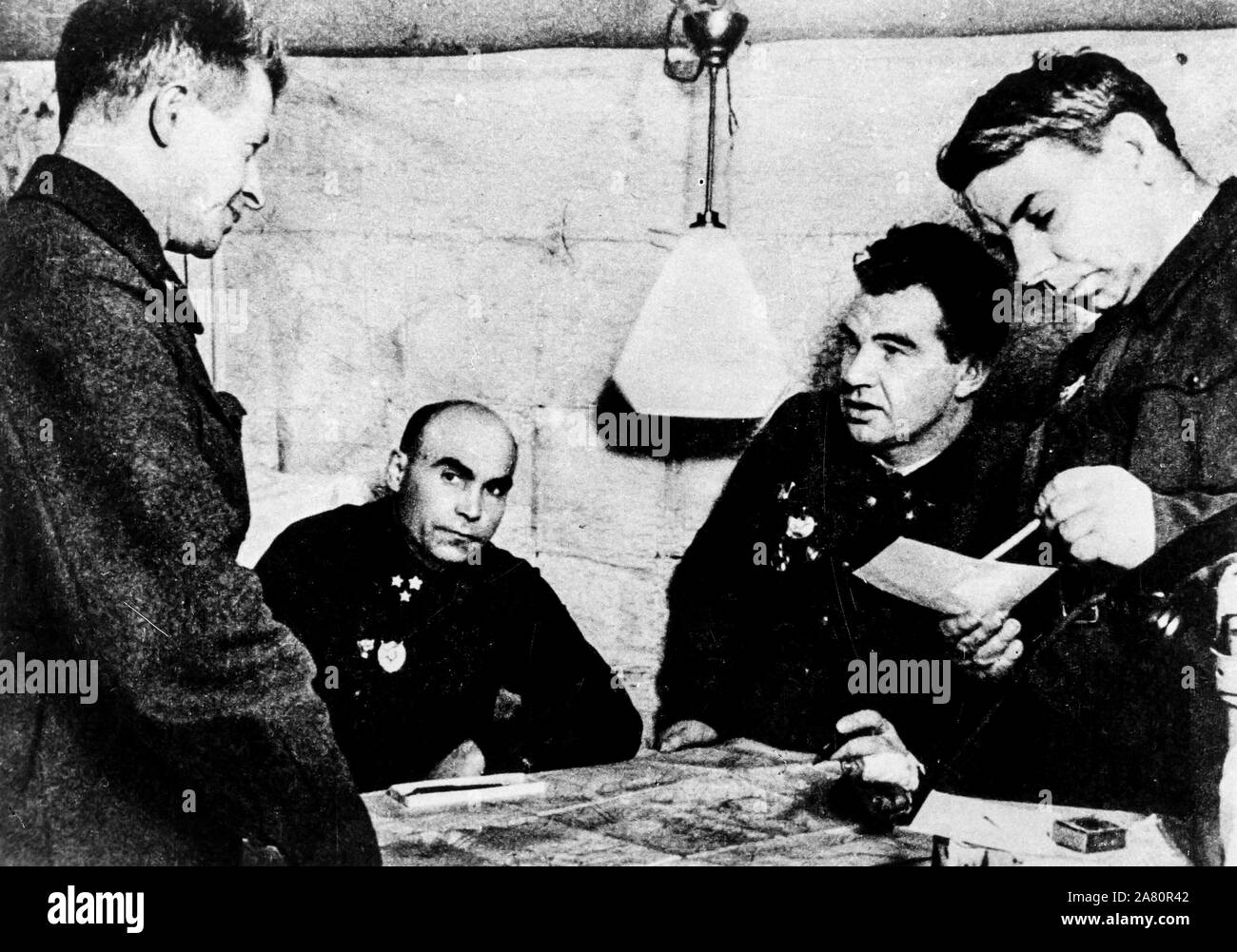 nikolaj krylov, vasilij cujkov, kuzma gurov, aleksandr rodimcev, headquarters of the red army, second world war, stalingrad 1942 Stock Photo