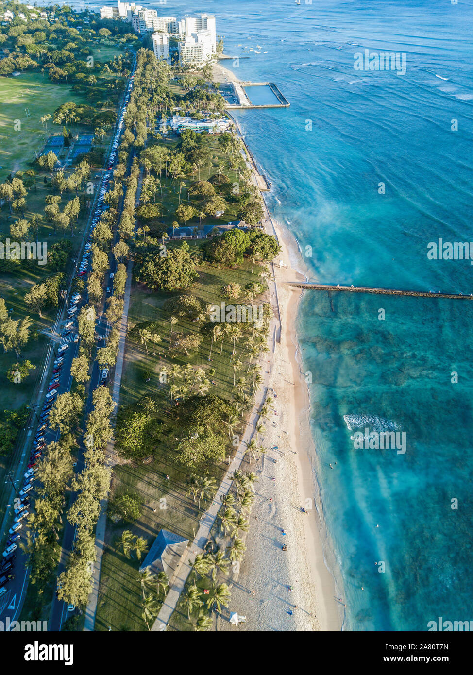 Aerial shot of waikiki beach hi-res stock photography and images - Alamy