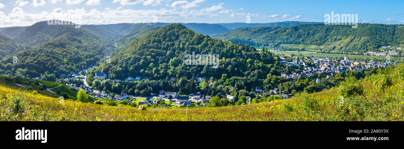 panorama from above to valleys and Moselle river near Enkirch, Germany, view of 5-Täler-Blick, viewpoint 5 valleys Stock Photo
