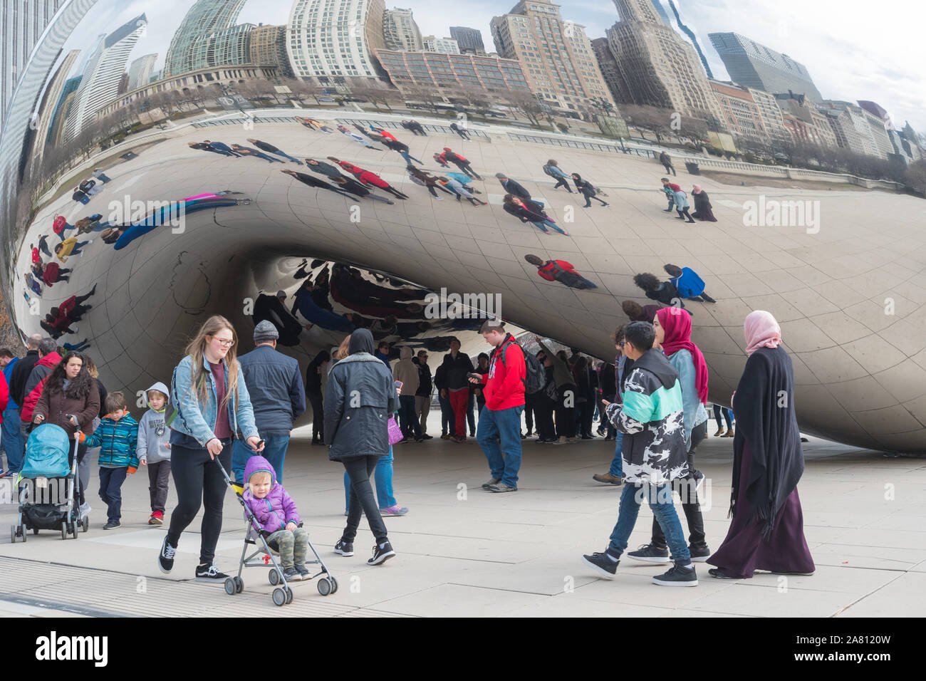 Cloud Gate, Millennium Park, Chicago, Illinois Stock Photo Alamy