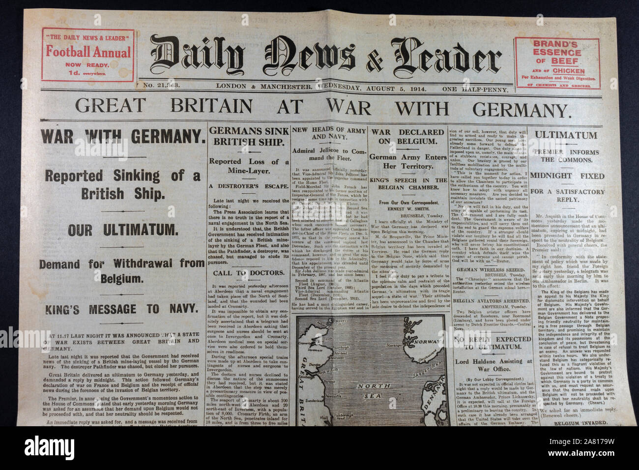 Replica newspaper at the start of World War One: The front page of the Daily News & Reader newspaper on 5th August 1914 announcing 'Britain At War'. Stock Photo