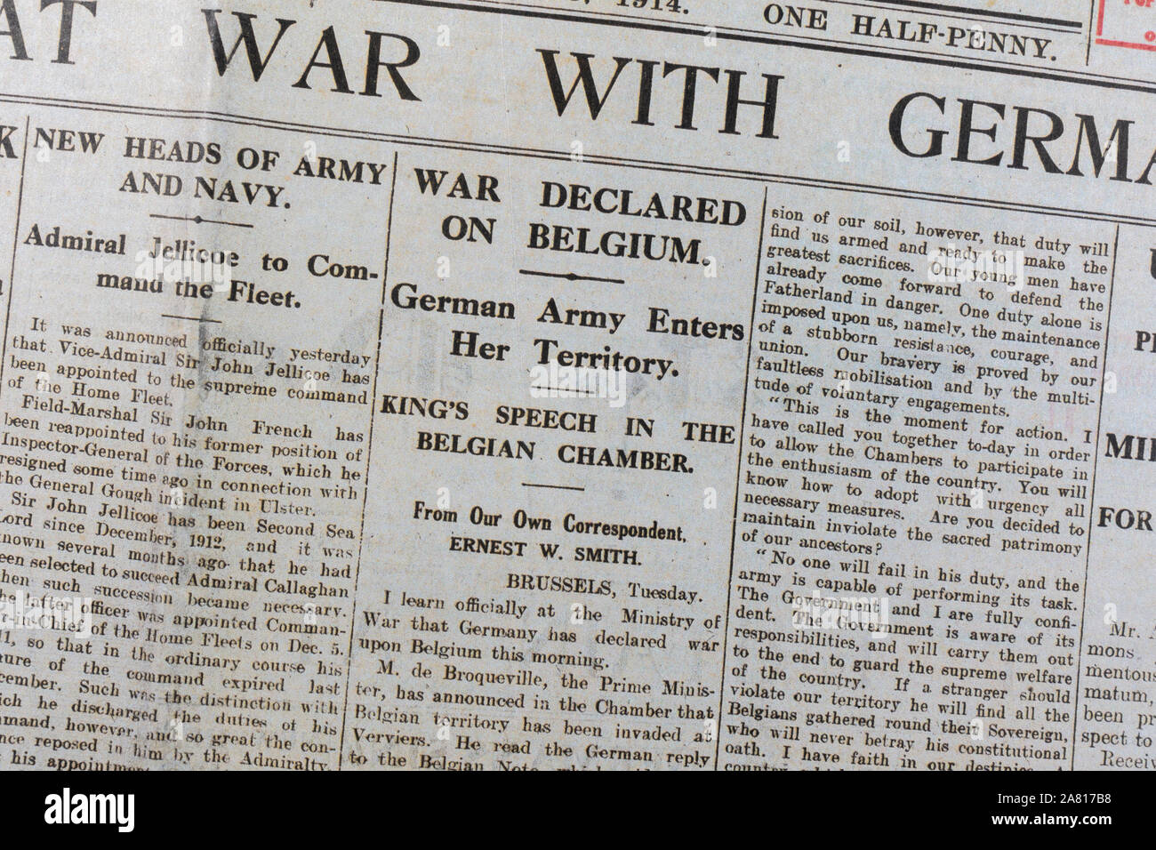 Replica newspaper at the start of World War One: The front page of the Daily News & Reader newspaper on 5th August 1914 announcing 'War At War'. Stock Photo