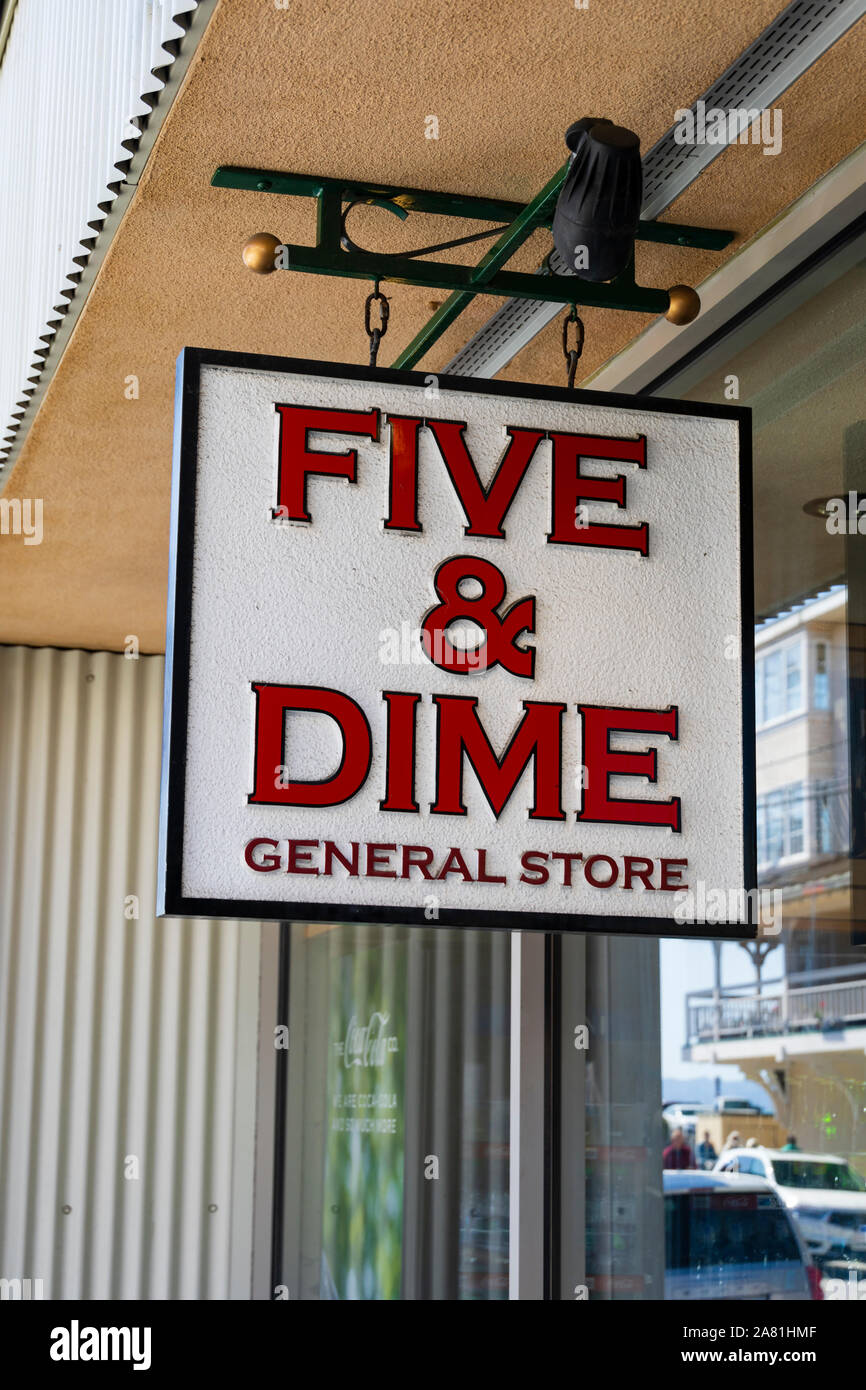 Five and dime store hires stock photography and images Alamy