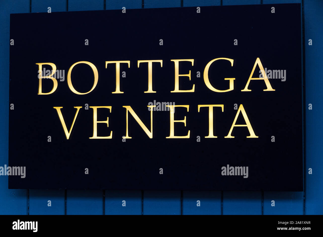 bottega outlet
