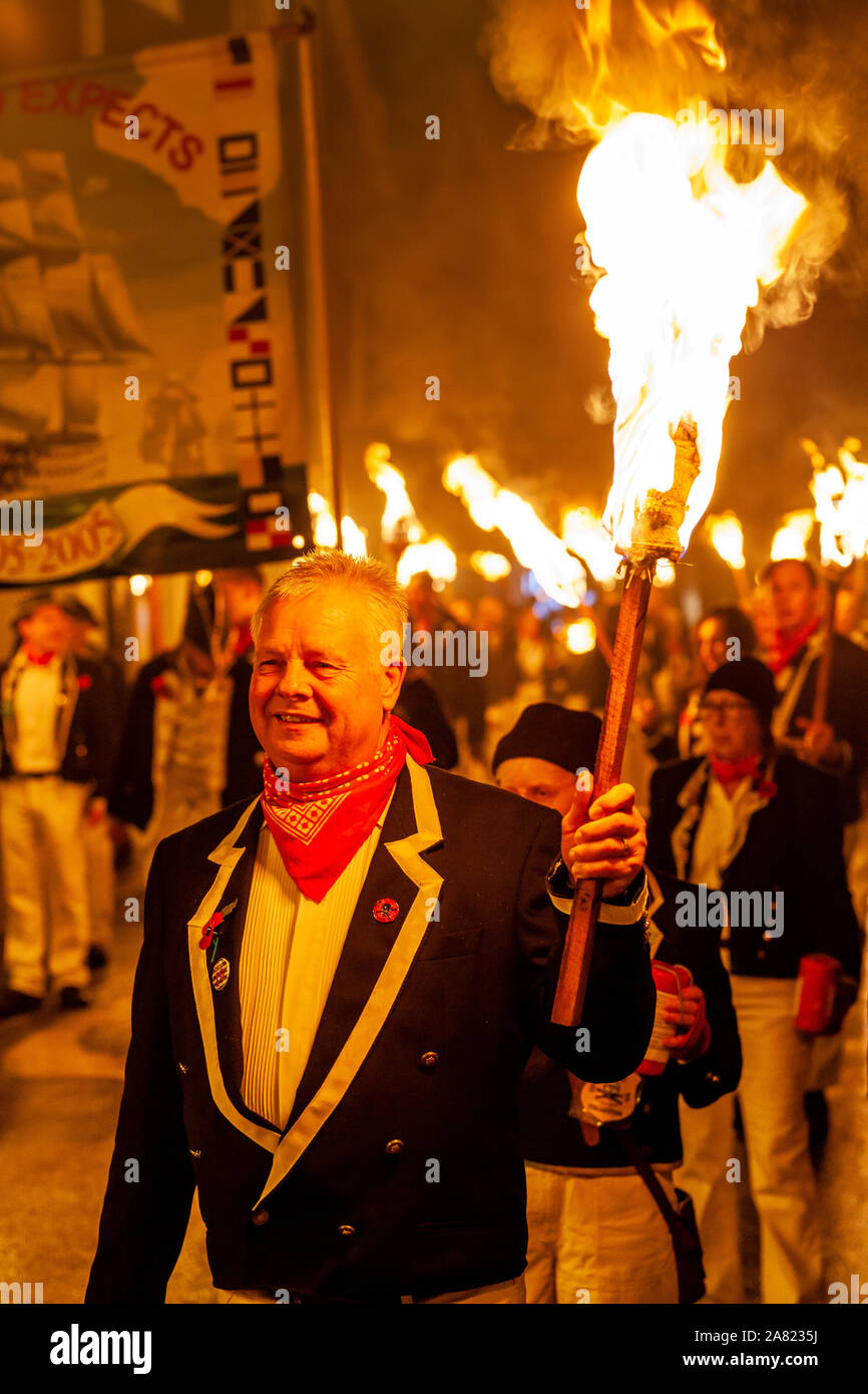 Lewes, UK. 5th November 2019.  Bonfire Night (Guy Fawkes) celebrations.  Lewes, Sussex, UK. Credit: Grant Rooney/Alamy Live News Stock Photo
