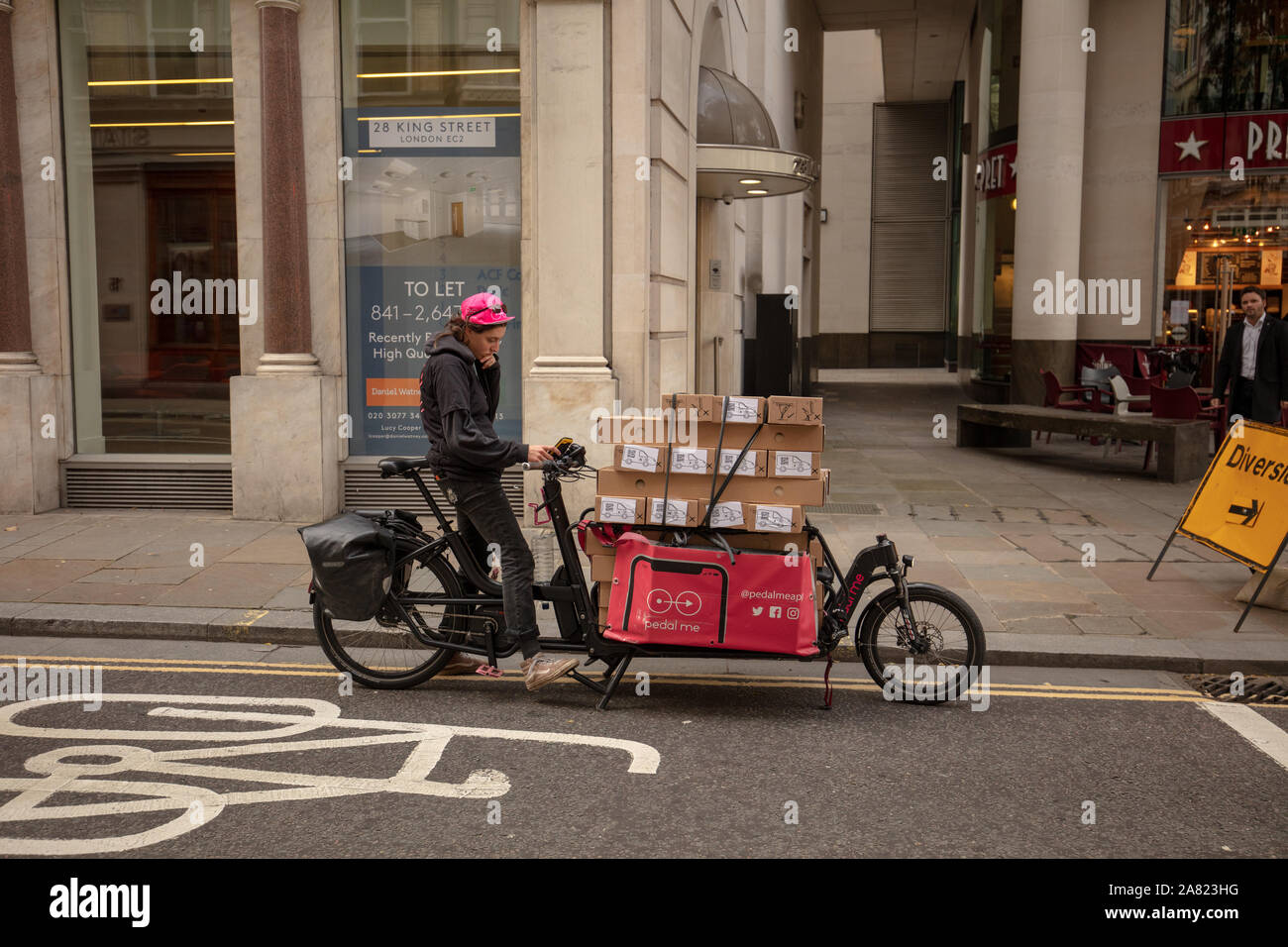 Bicycle parcel delivery sale