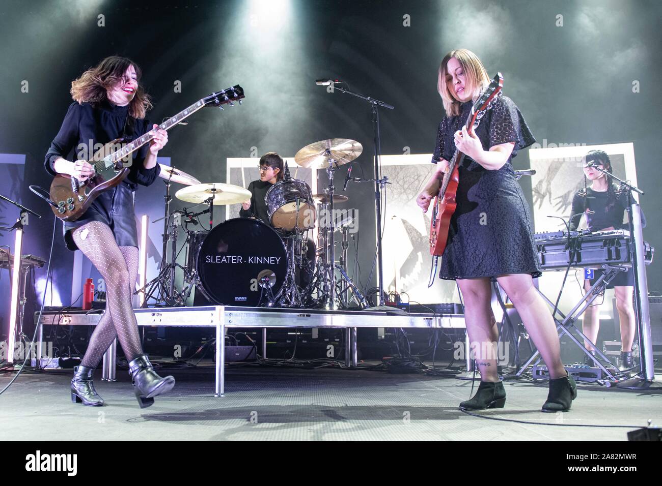 October 25, 2019, Washington, D.C, U.S: CARRIE BROWNSTEIN and CORIN TUCKER of Sleater-Kinney perform with drummer ANGIE BOYLAN and keyboardist TOKO YASUDA at The Anthem in Washington, D.C. (Credit Image: © Kyle Gustafson/ZUMA Wire) Stock Photo