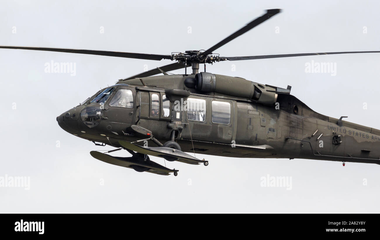Blackhawk uh 60 hi-res stock photography and images - Alamy