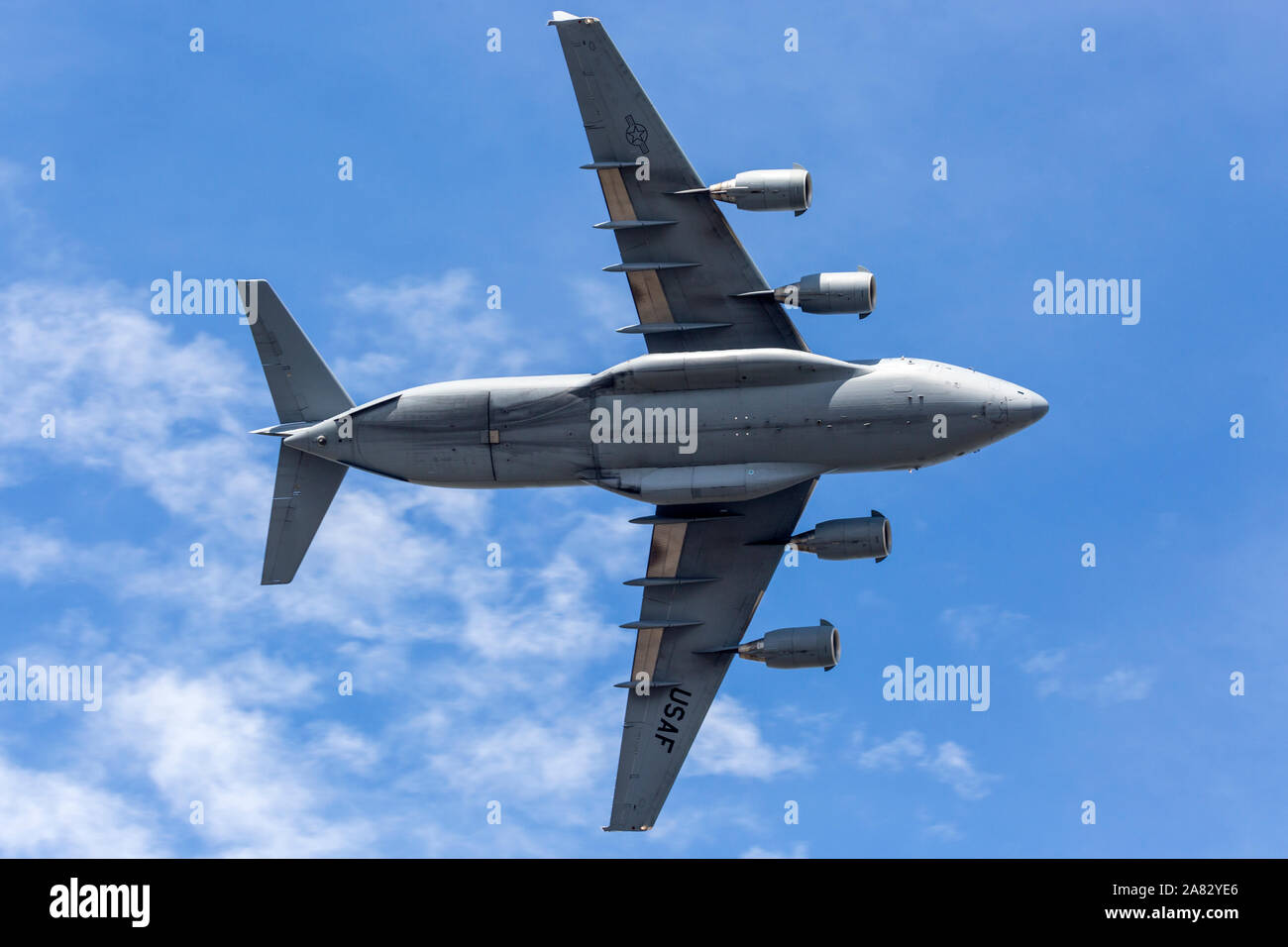 A United States Air Force C-17 Globemaster III performs at the 2018 ...