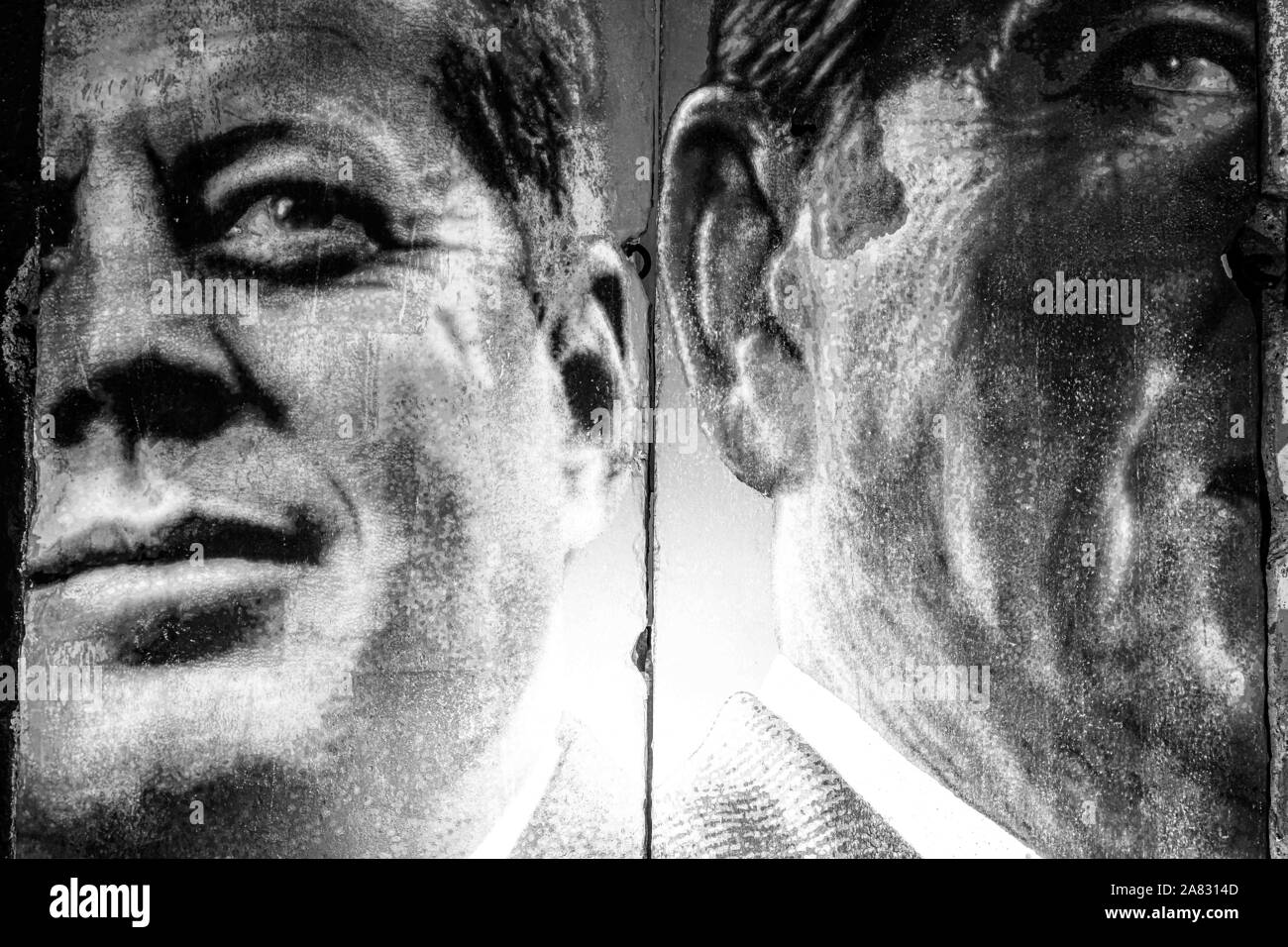 December 6, 2019 10 pieces of the Berlin Wall ""“ the longest segment