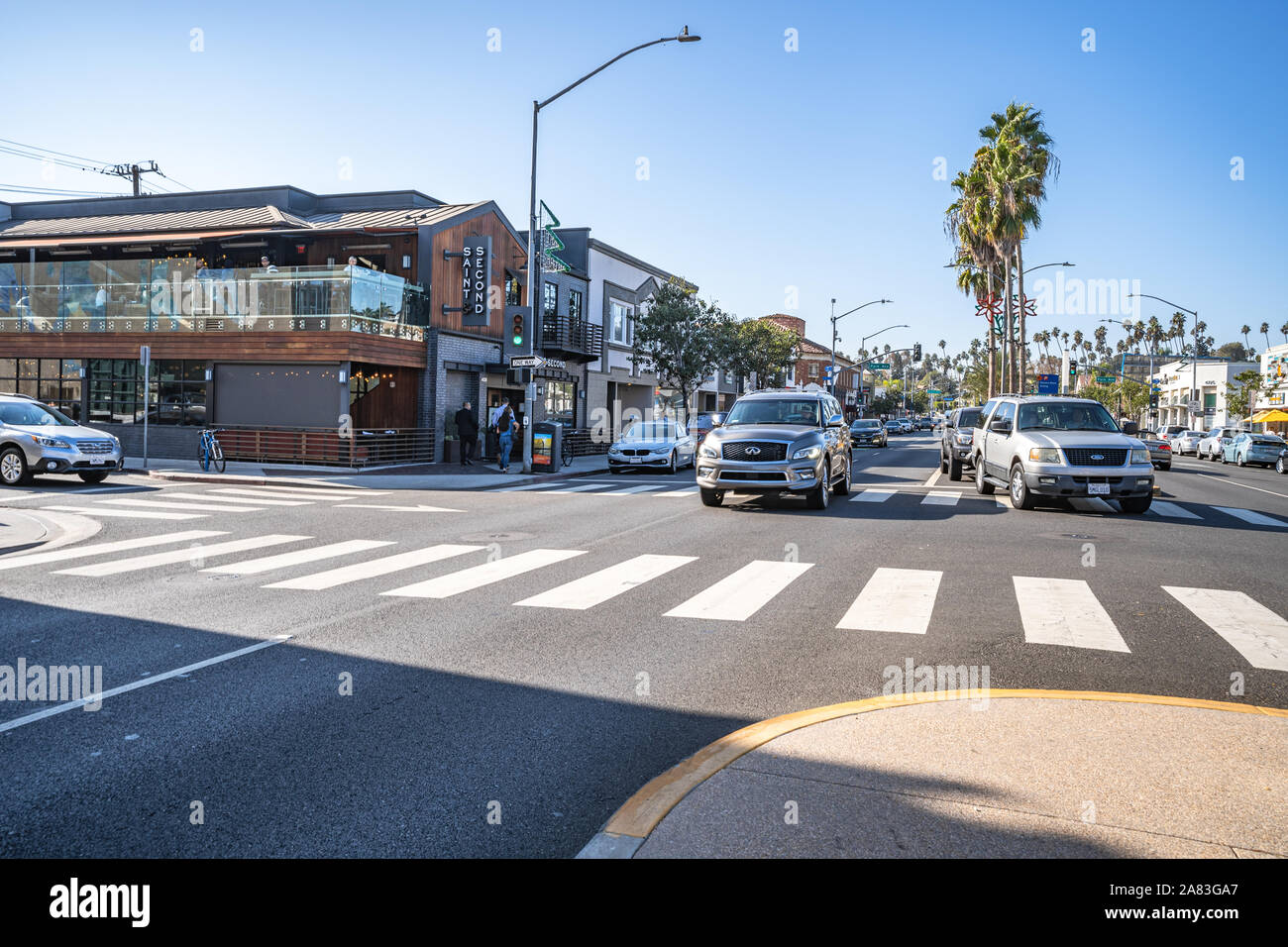 Second Street in Long Beach, California with restaurants and shops Stock Photo