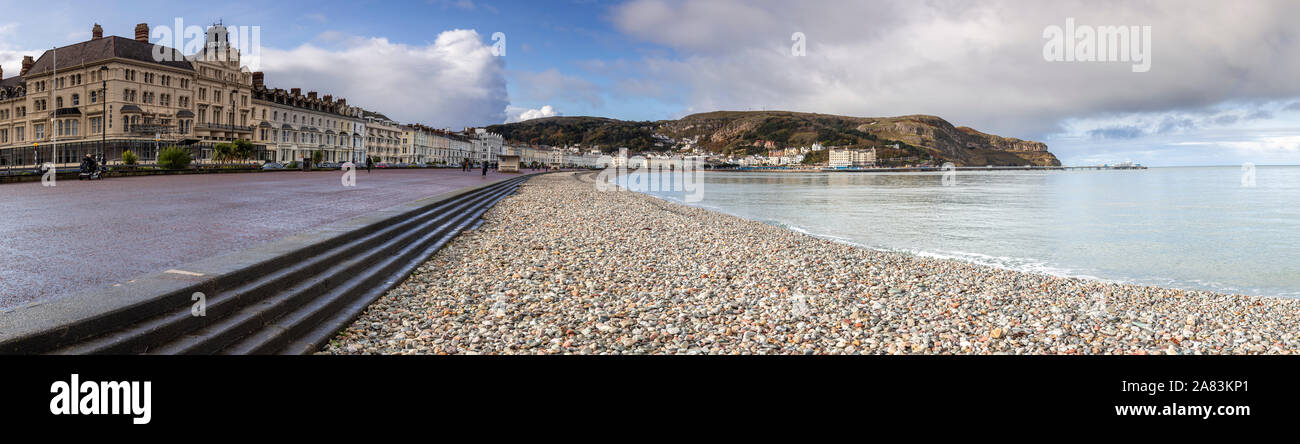 Panoramic view of the North Shore promenade at Llandudno on the North Wales coast Stock Photo