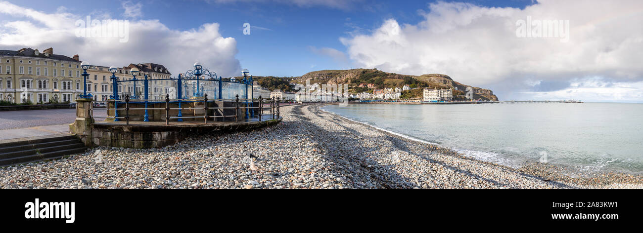 Panoramic view of the North Shore promenade at Llandudno on the North Wales coast Stock Photo