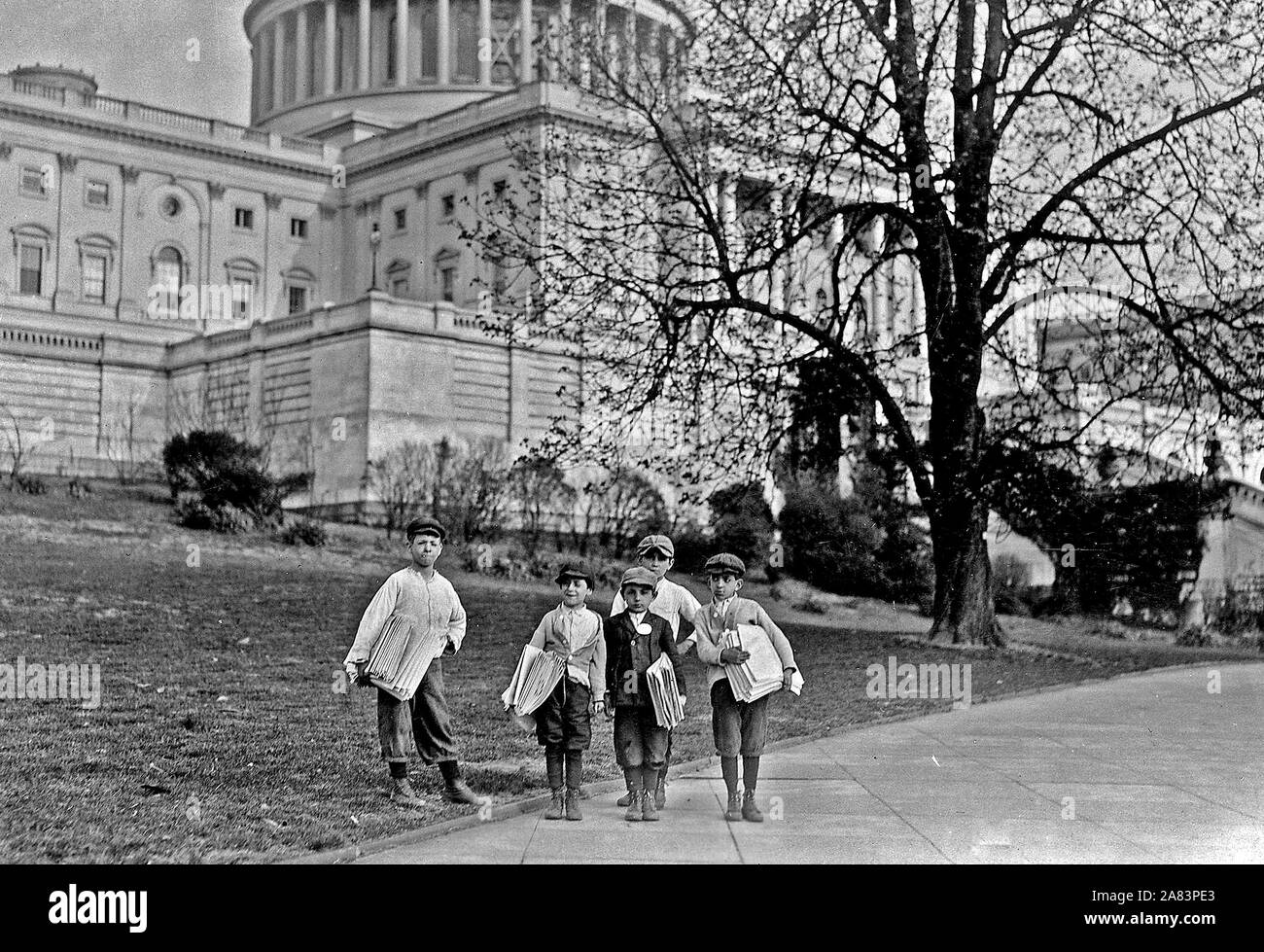 In comparison with governmental affairs, newsies are small matters, April 1912 Stock Photo