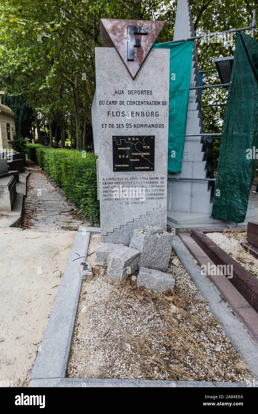 Monument in the memory of victims of Flossenburg concentration and extermination camp in the Père Lachaise Cemetery, Paris Stock Photo