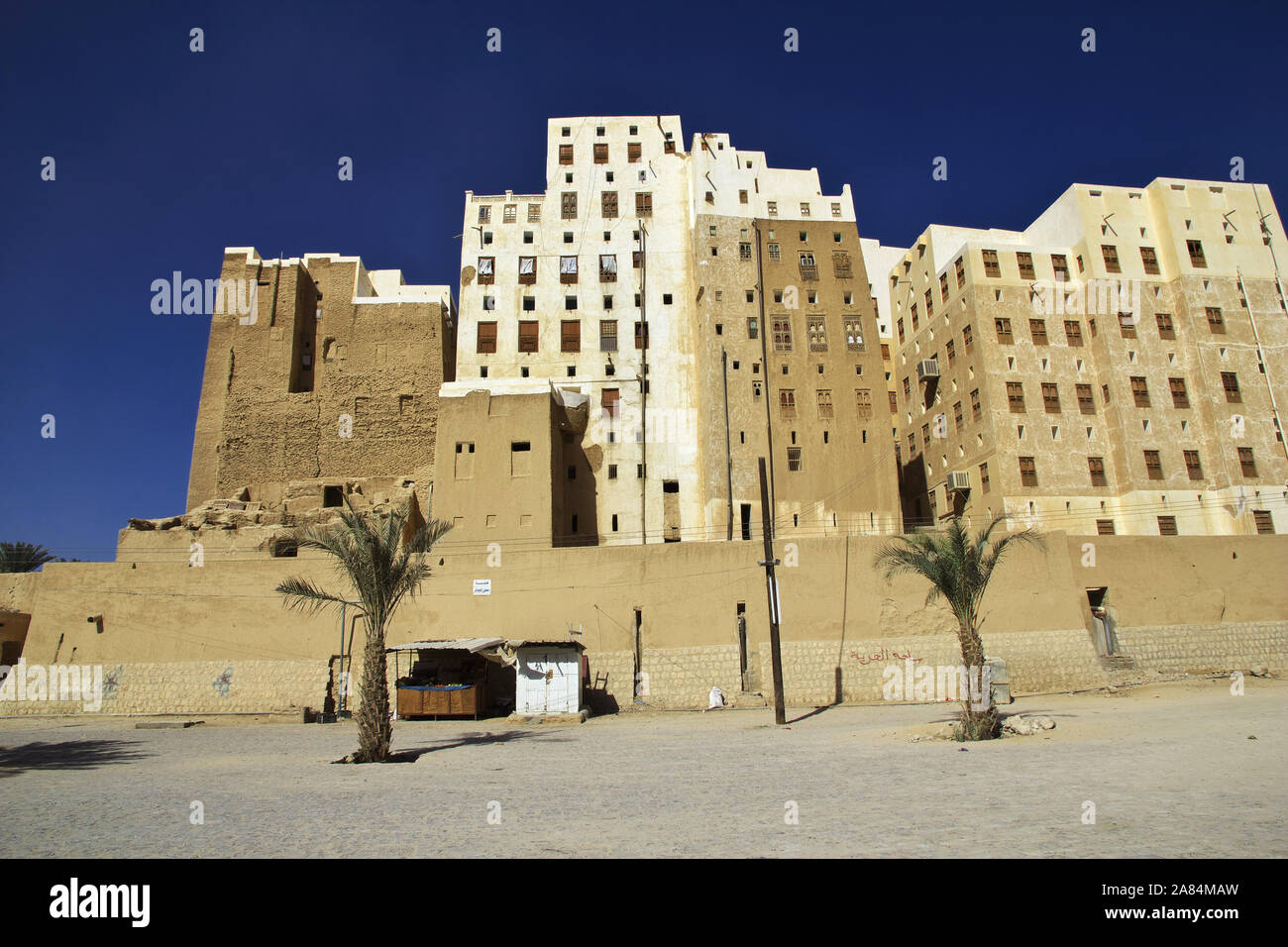 The city of medieval skyscrapers, Shibam, Wadi Hadramaut, Yemen Stock Photo