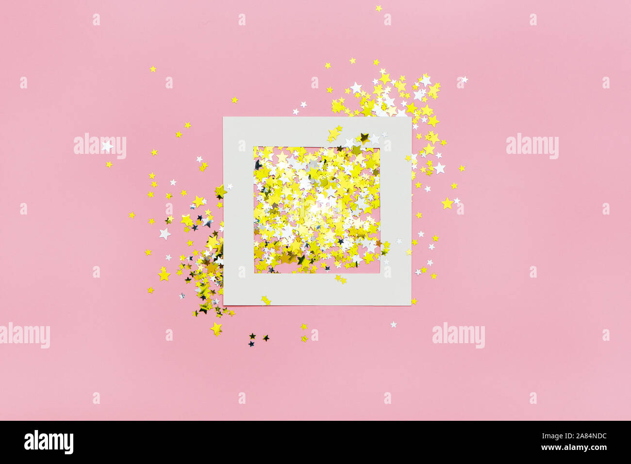 Pink background white stars hi-res stock photography and images - Alamy