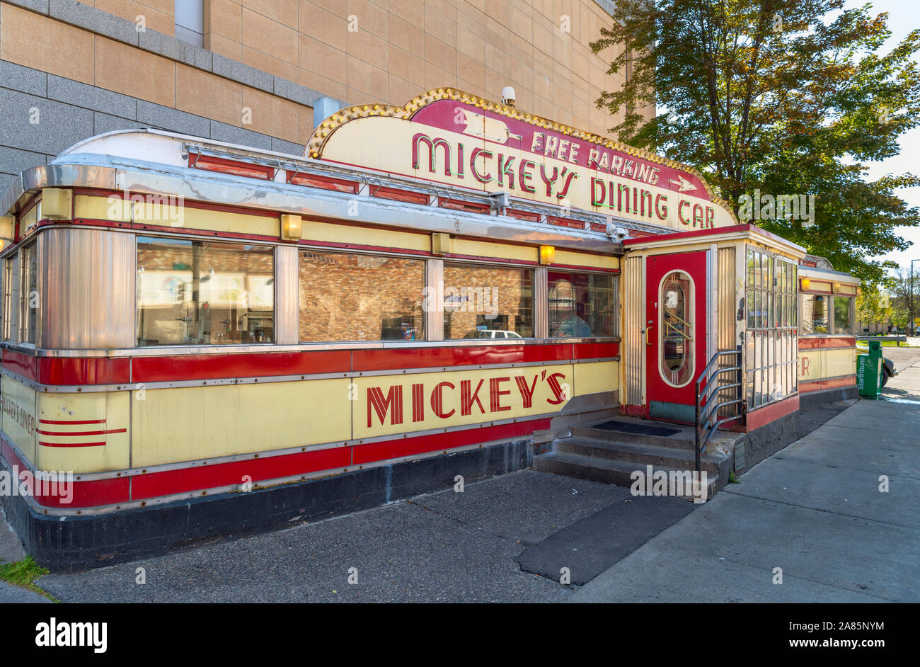 St Paul, MN. Historic Mickey's Diner in downtown Saint Paul, Minnesota, USA Stock Photo