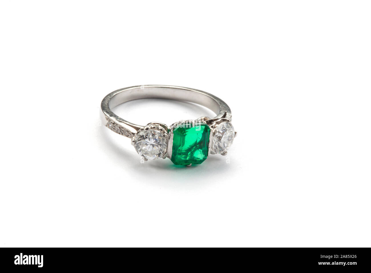 rings emerald