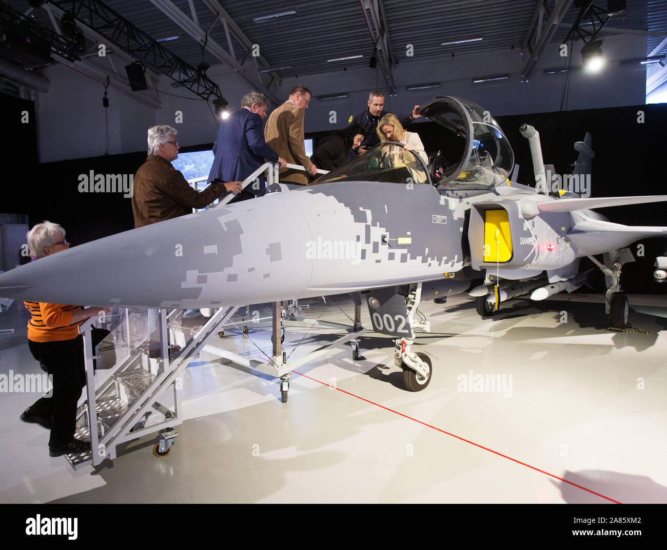Visitors To Saab In Linkoping Who Are Allowed To Try A Model Of The New Jas 39 Gripen E The Production Of The Next Swedish Fighter Aircraft The First Gripen E Is
