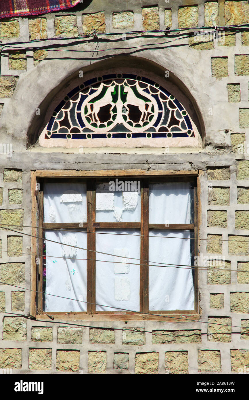 Al Manakhah village in mountains, Yemen Stock Photo Alamy