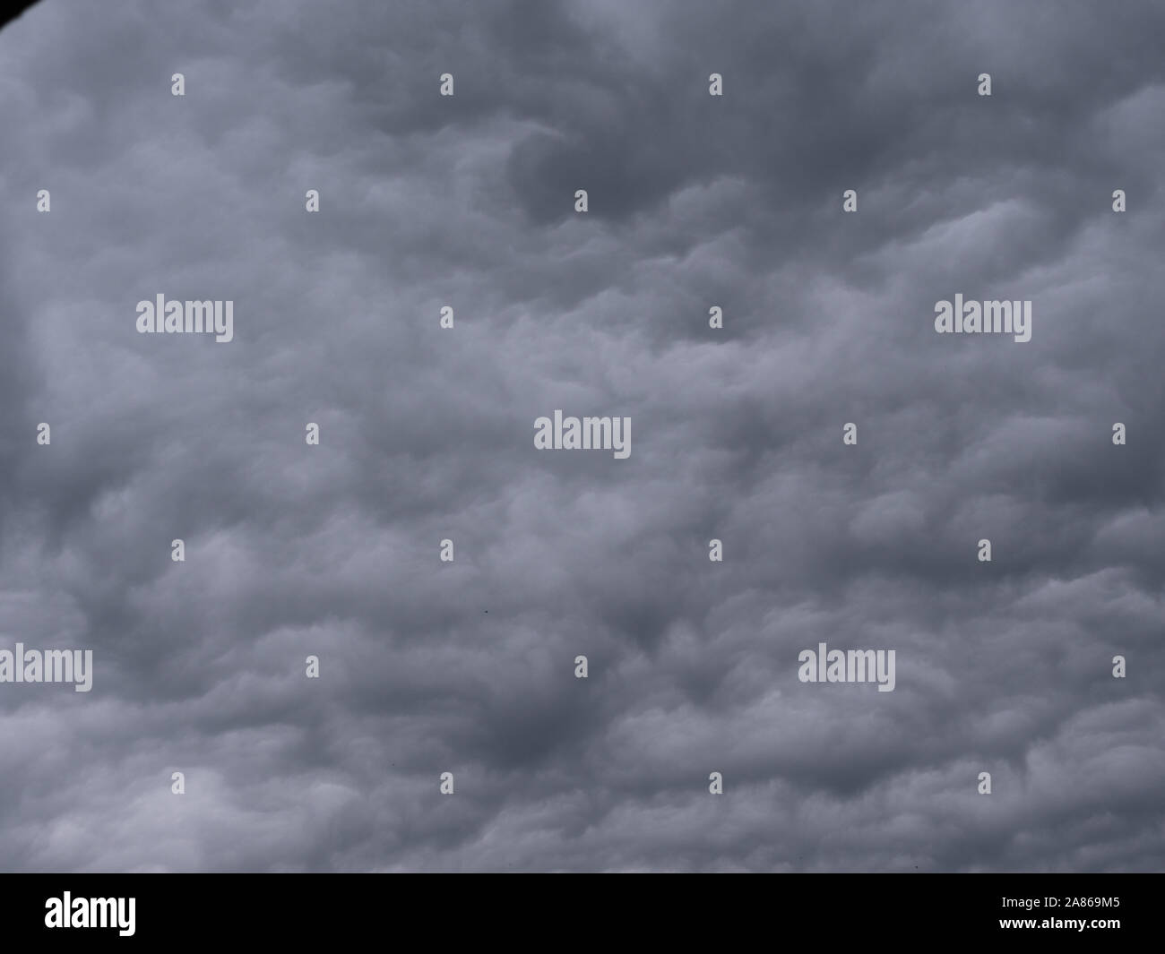Gray and dark storm clouds before the storm Stock Photo - Alamy