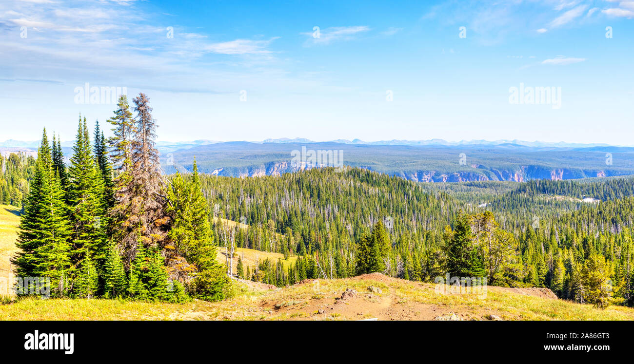 Panorama of mountain ranges at Tower Fall in Yellowstone National Park, Wyoming, USA Stock Photo