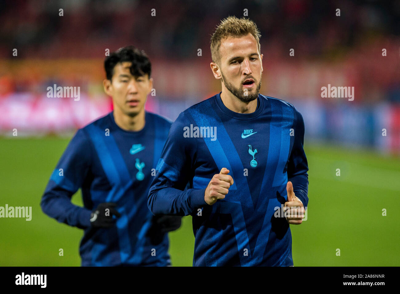 tottenham warm up shirt