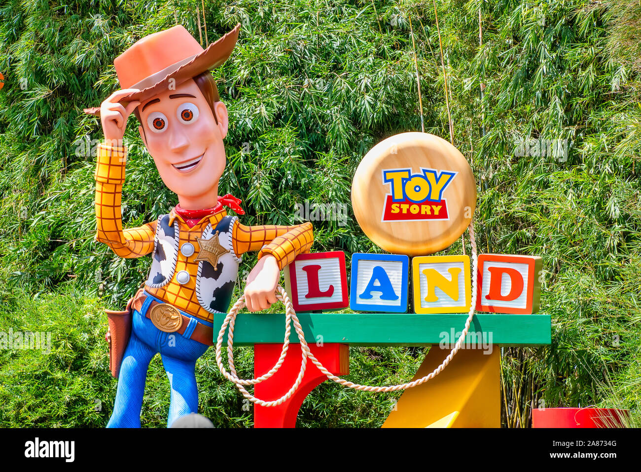Giant Woody statue at the entrance to Toy Story Land at Hollywood