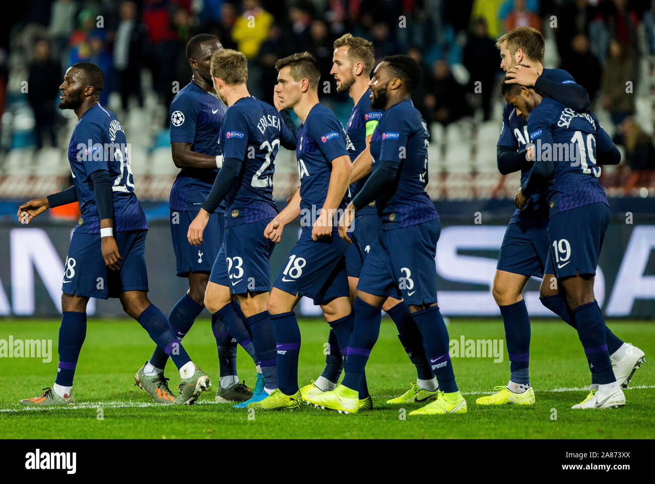 Vozdovac Stadium, Belgrade, Serbia. 6th Nov, 2019. UEFA Under 19 UEFA Youth  league football, FK Crvena Zvezda under 19s versus Tottenham Hotspur under  19s; The players of Tottenham Hotspur line-up Credit: Action