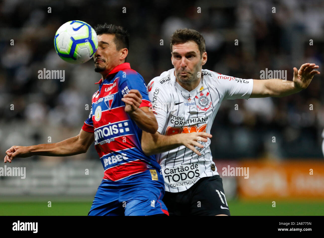 Fortaleza team posed during the game between Corinthians and