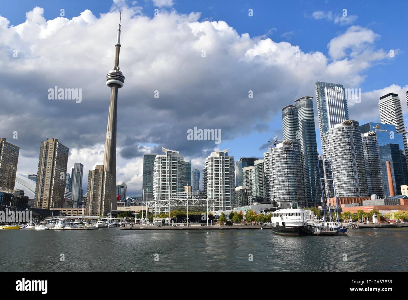 The CN Tower, Toronto, Ontario, Canada Stock Photo - Alamy