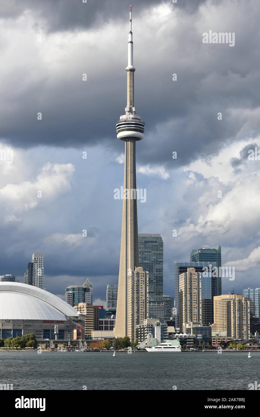 The CN Tower, Toronto, Ontario, Canada Stock Photo - Alamy
