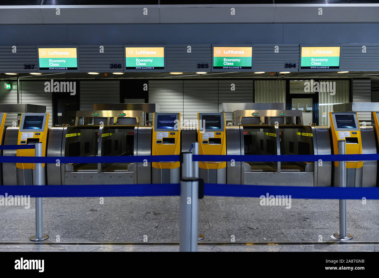 07 November 2019, Hessen, Frankfurt/Main: Empty Lufthansa check-in counters  in Terminal 1 of Frankfurt Airport. At midnight, a 48-hour strike by  Lufthansa flight attendants has begun. Photo: Silas Stein/dpa Stock Photo -