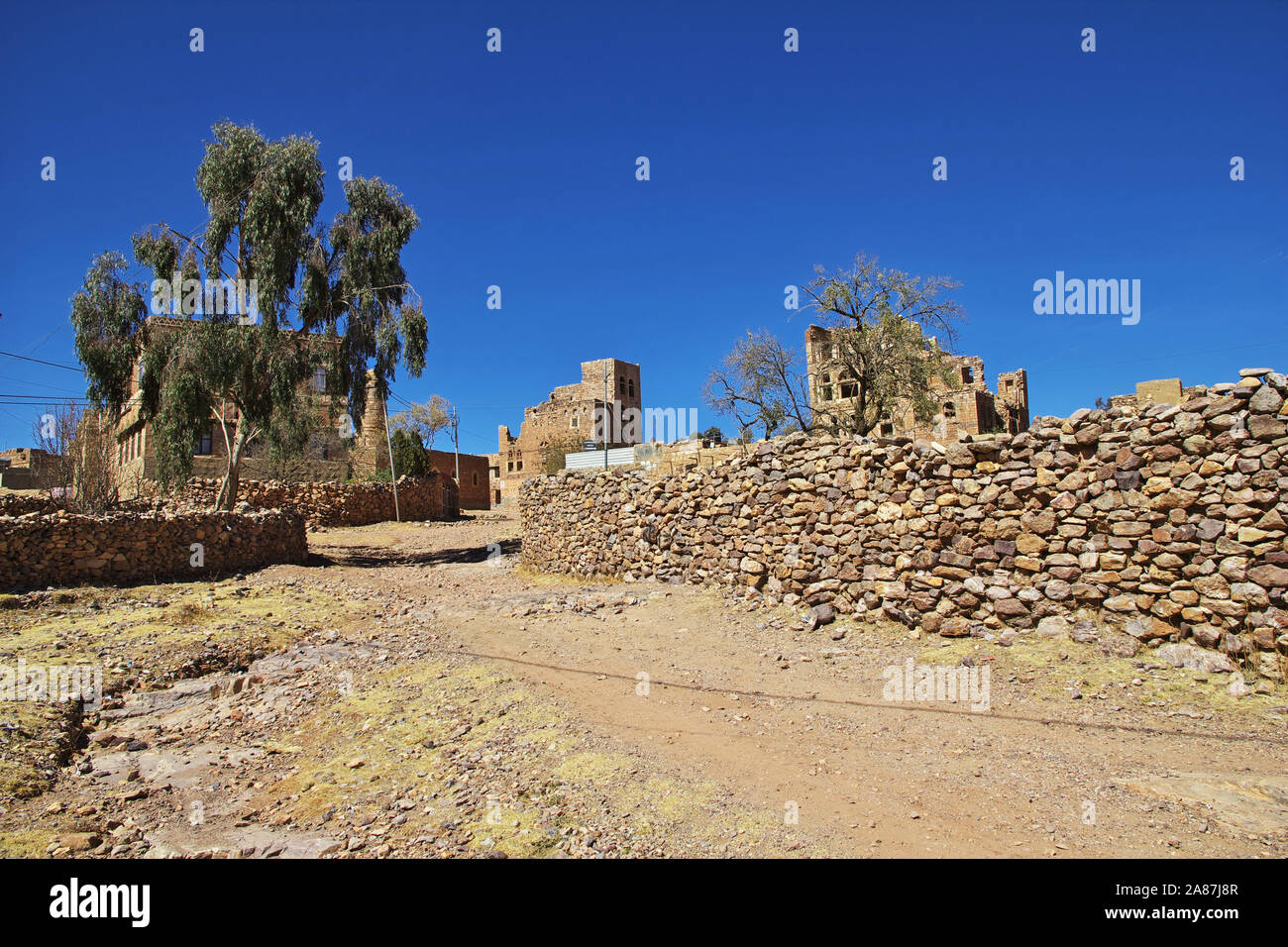 Kawkaban village in mountains, Yemen Stock Photo Alamy