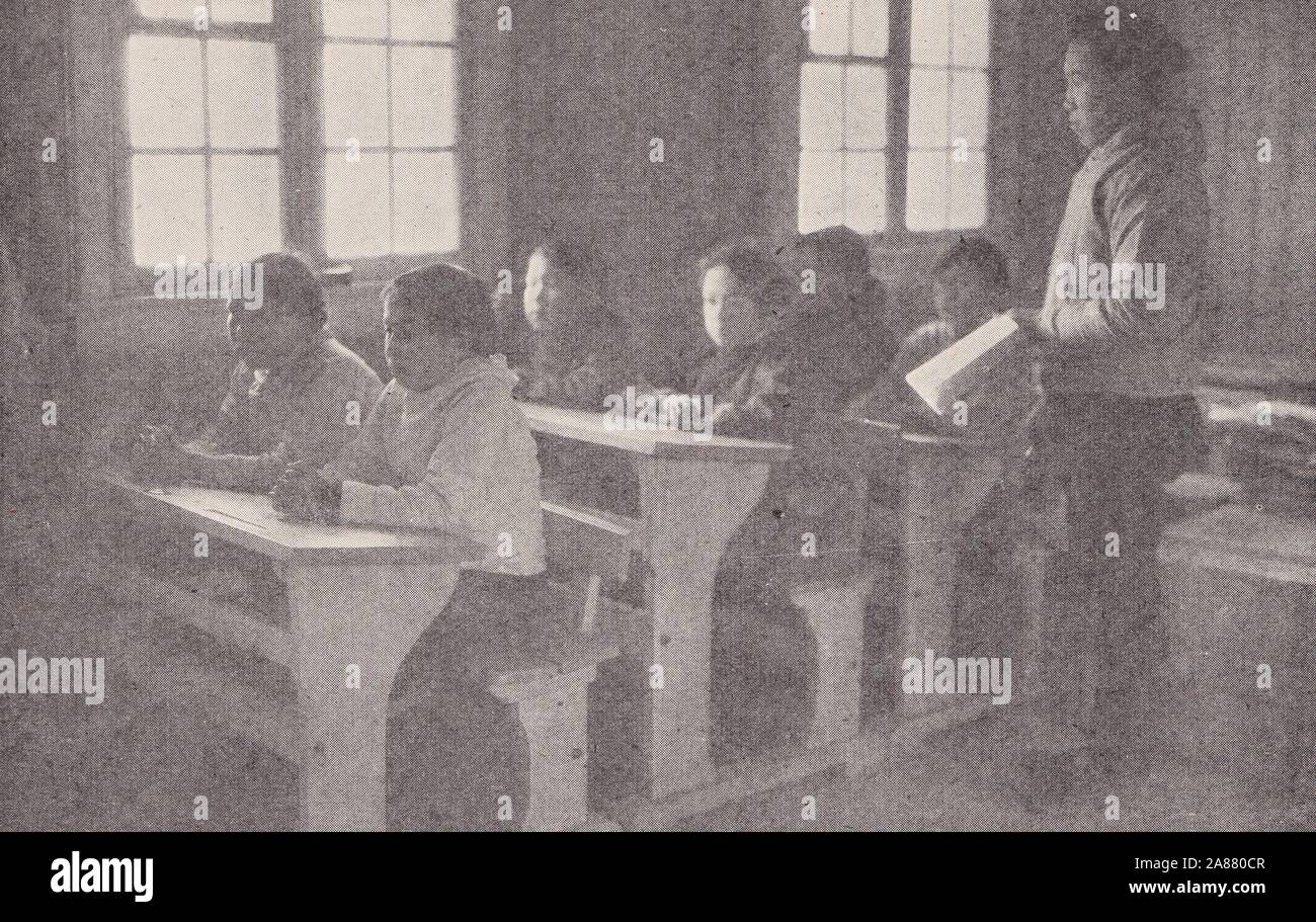 Eskimo children in Greenland at school 1940s / 1950s Stock Photo - Alamy