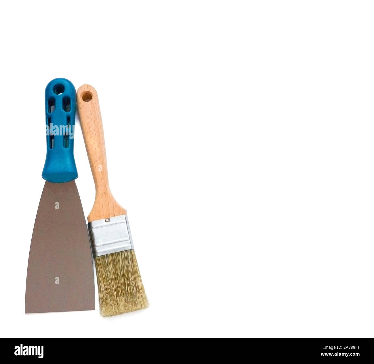 Metal spatula, trowel with plastic handle and paint brush on white  background. Brush and spatula - paint tools on white background top view  Stock Photo - Alamy