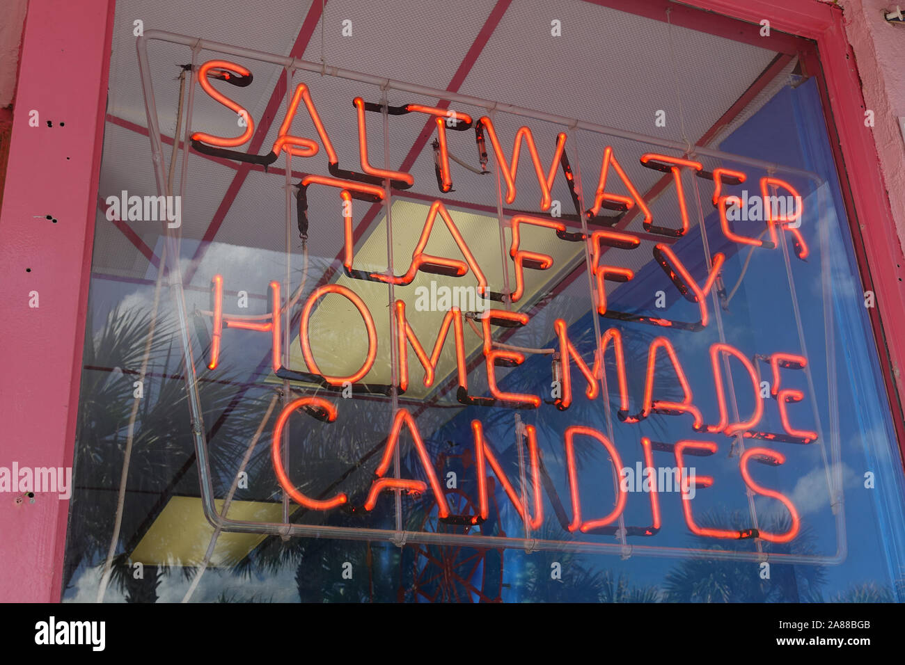 Zenos homemade candies sign hires stock photography and images Alamy